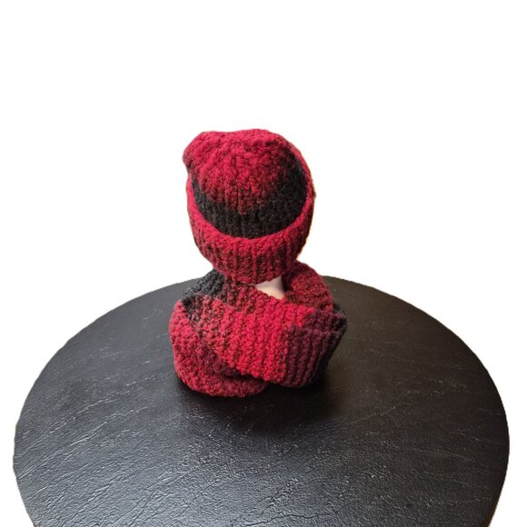 Handmade Alpaca Wool Hat & Snood Set – Red Burgundy Black Soft Chunky Warm Ombre - Picture 3 of 7